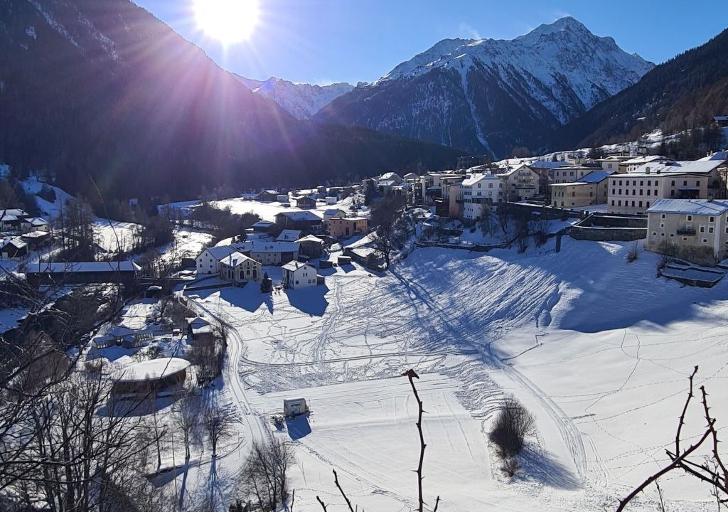 Photo of Outdoor in Lavin