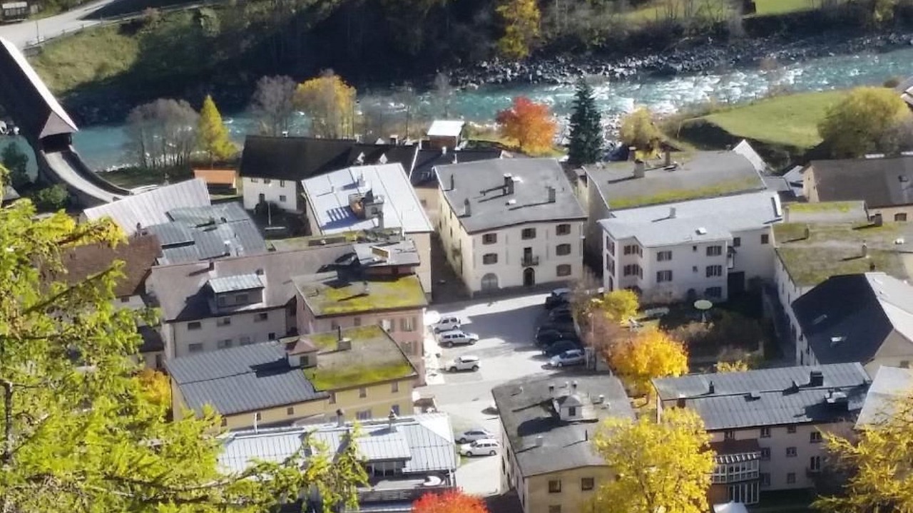 Photo of Outdoor in Lavin