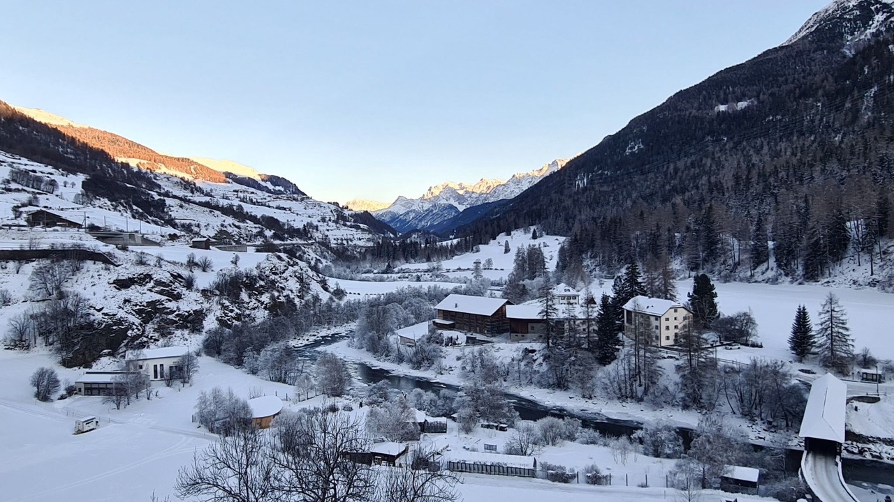 Photo of Outdoor in Lavin