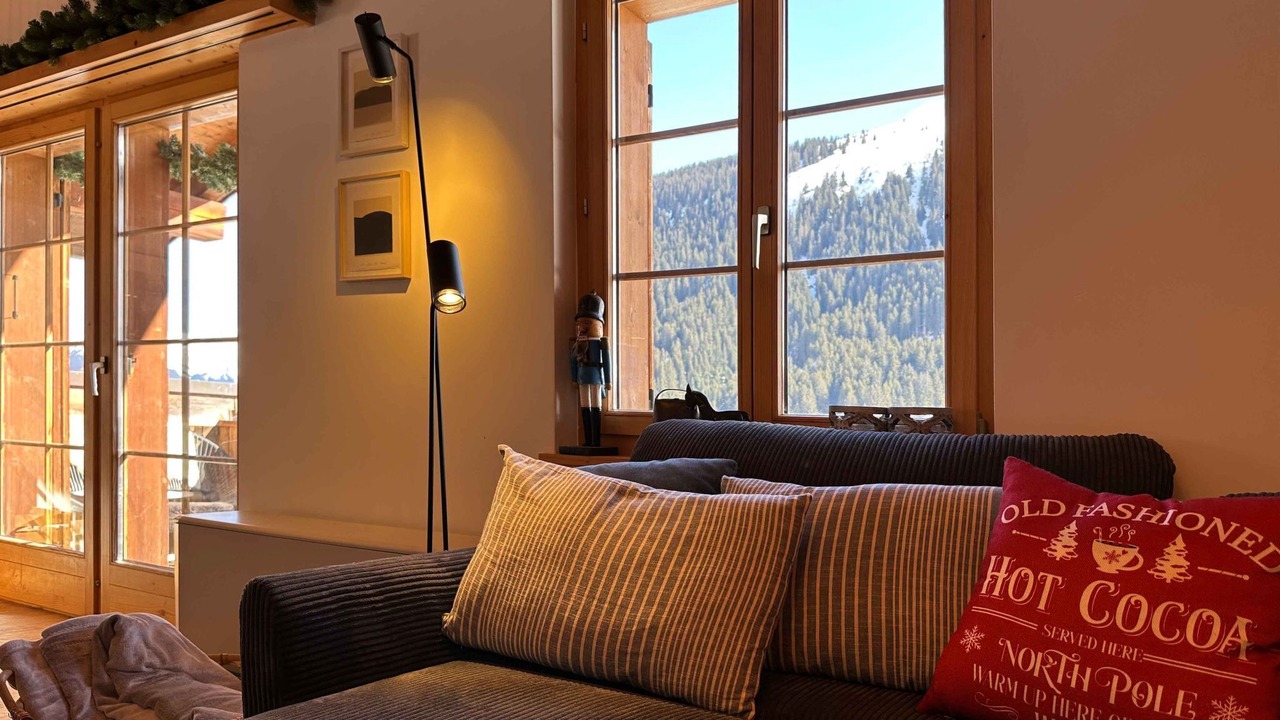 Photo of Livingroom in Tujetsch