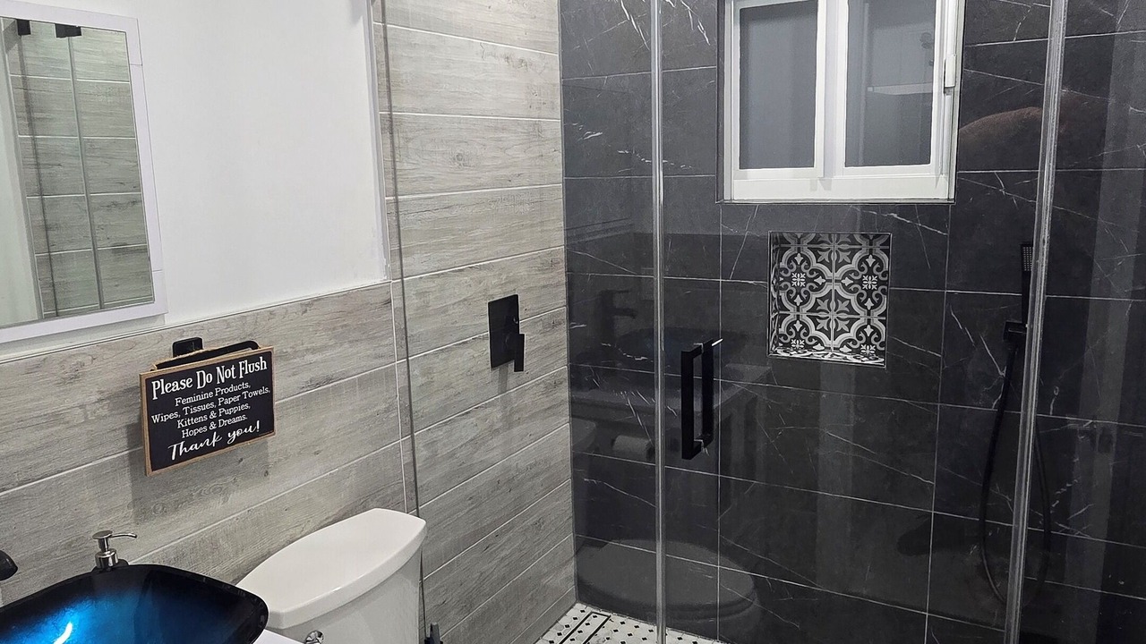 Photo of Bathroom in Seybold