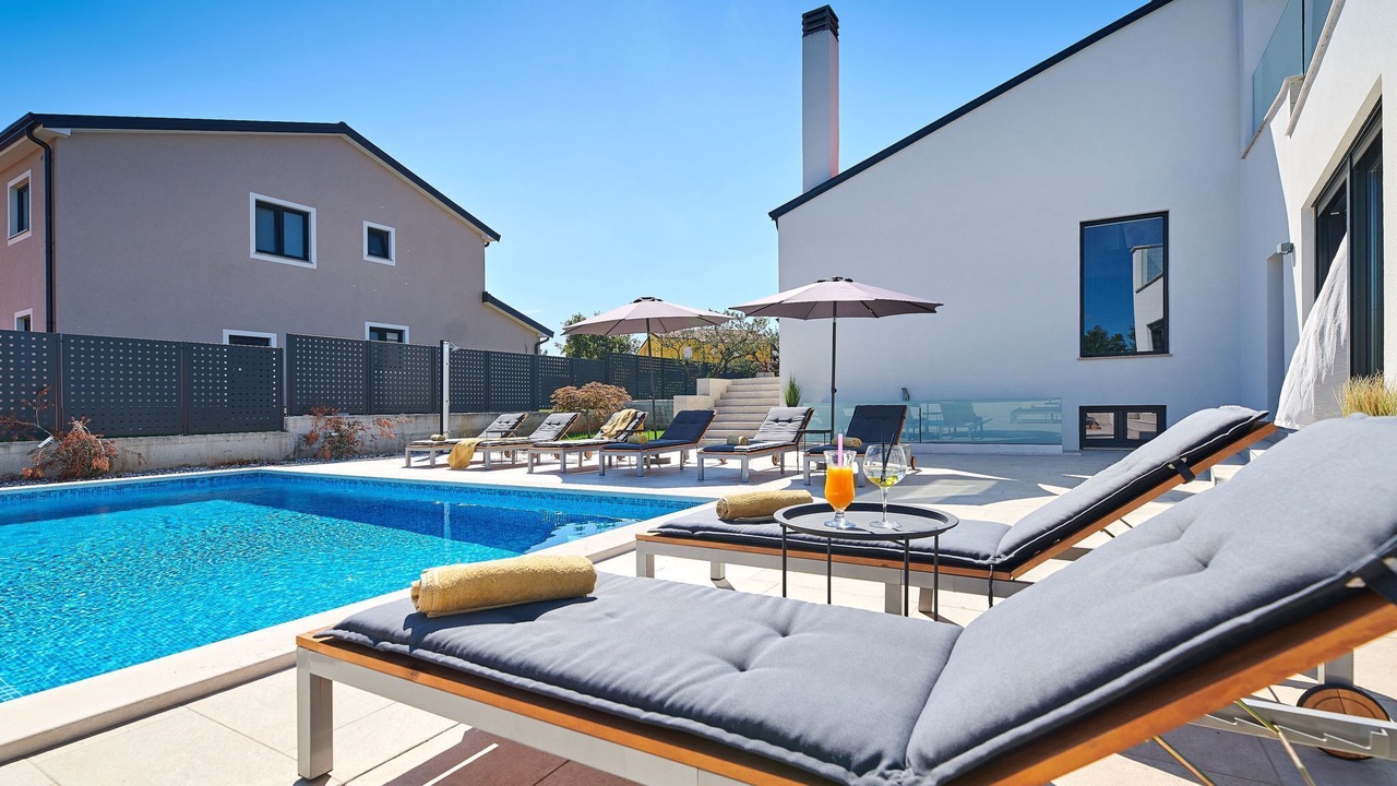 Photo of Outdoor in Kastel
