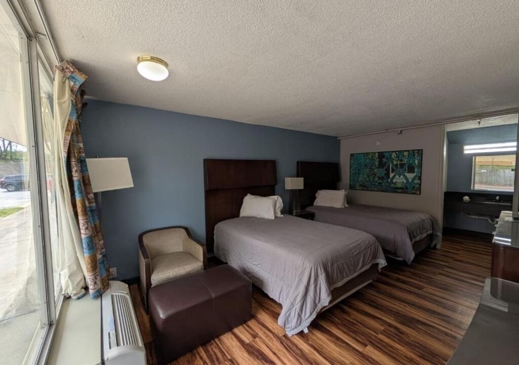 Photo of Others in Cartersville