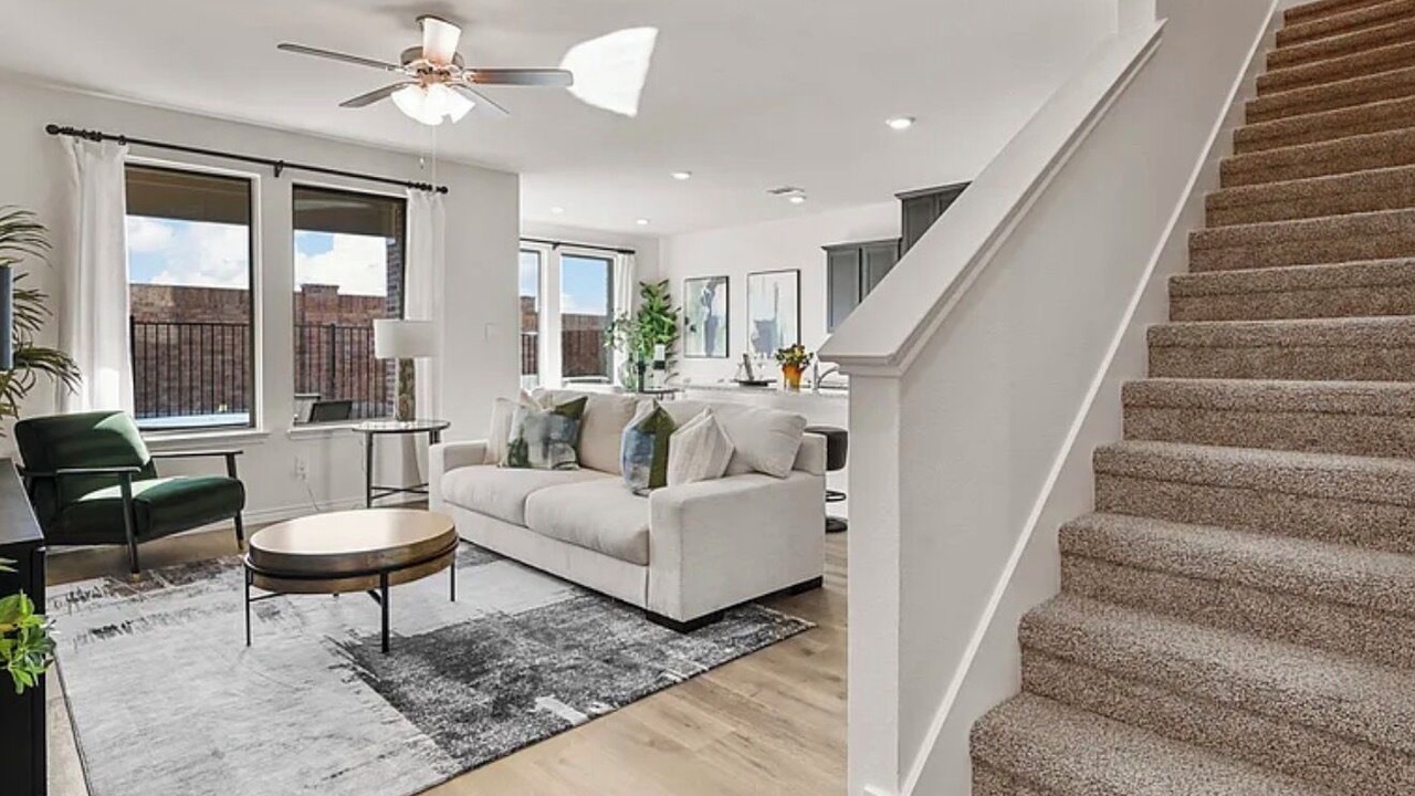 Photo of Livingroom in Weston