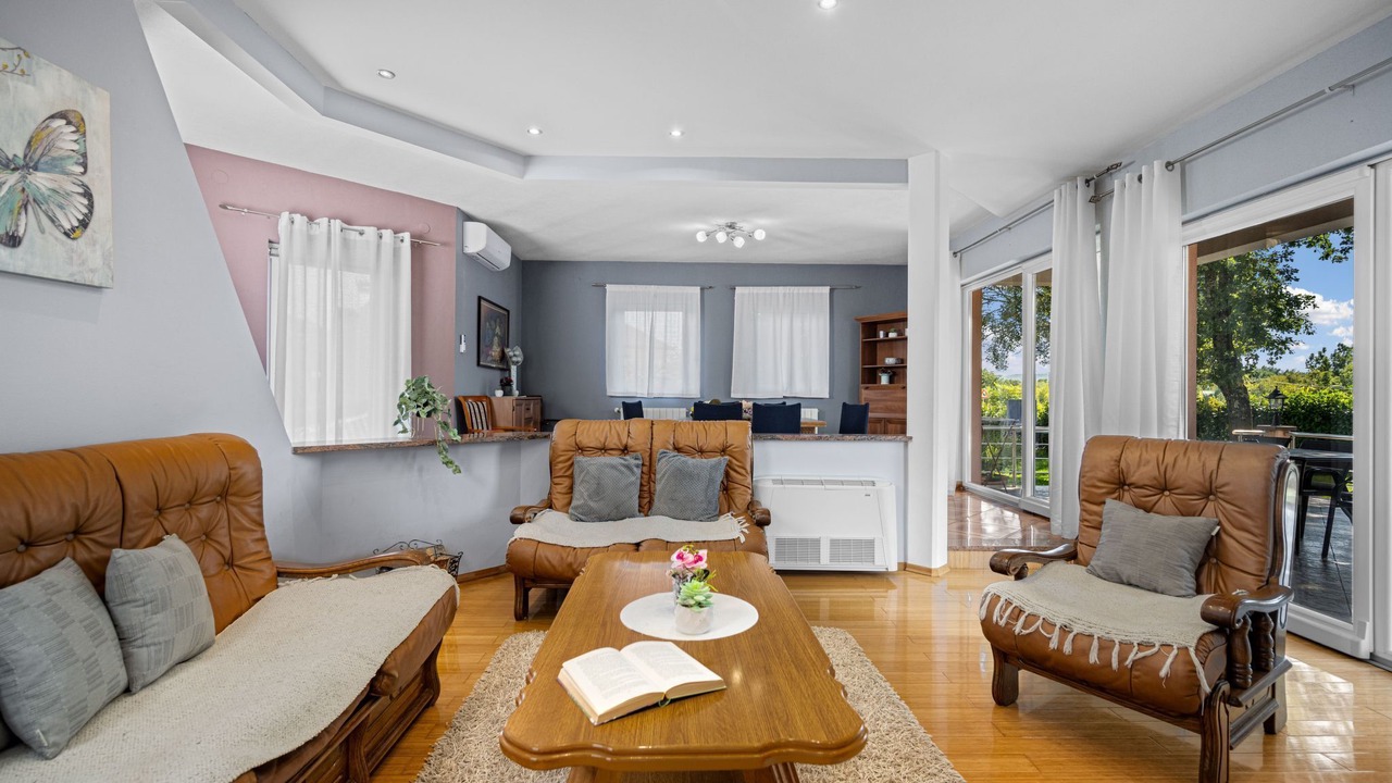 Photo of Livingroom in Marceljani