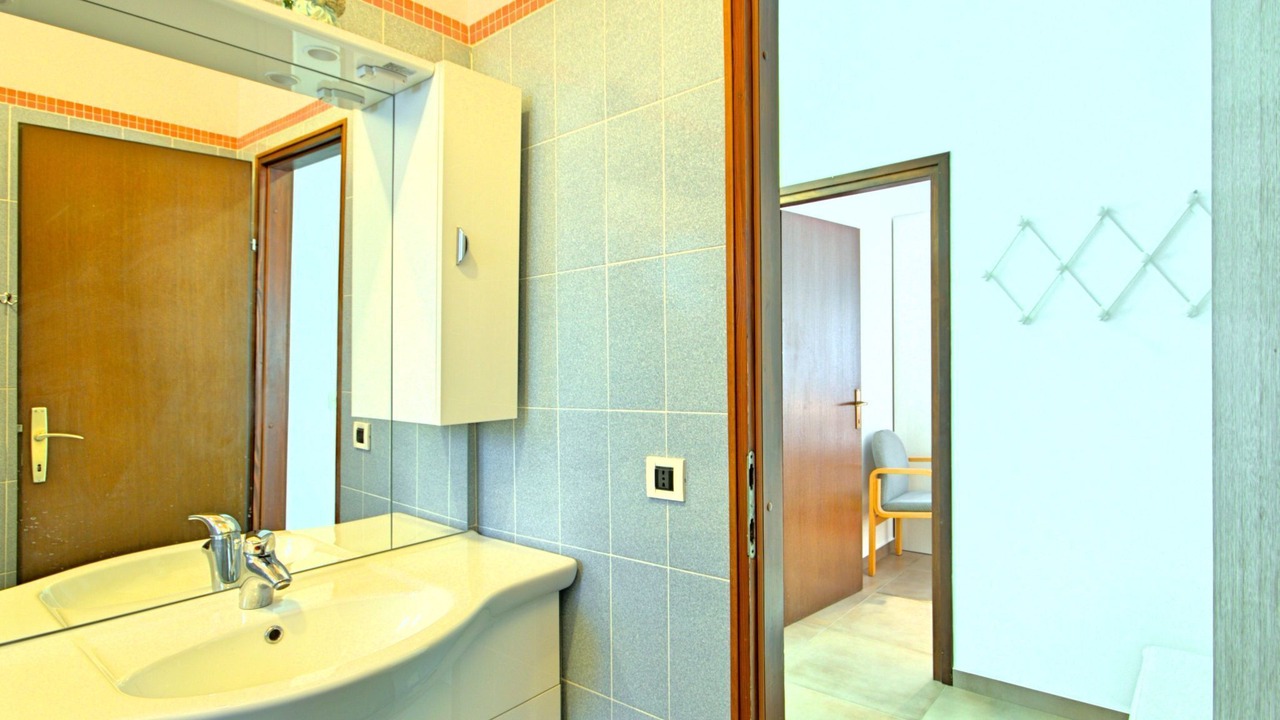 Photo of Bathroom in Murine