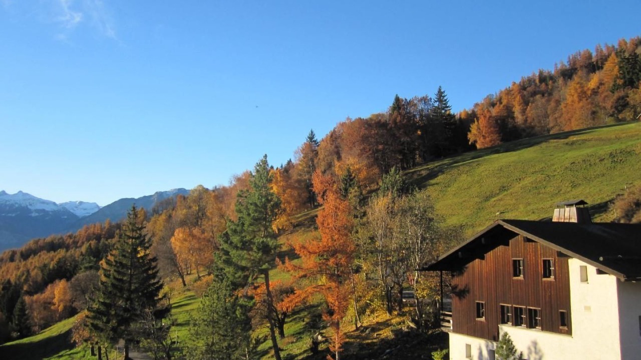 Photo of Others in Praz