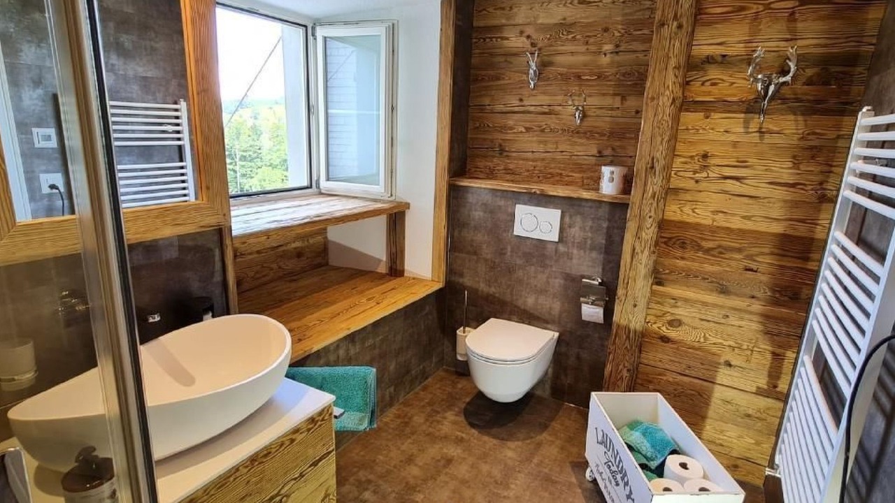 Photo of Bathroom in Trogen