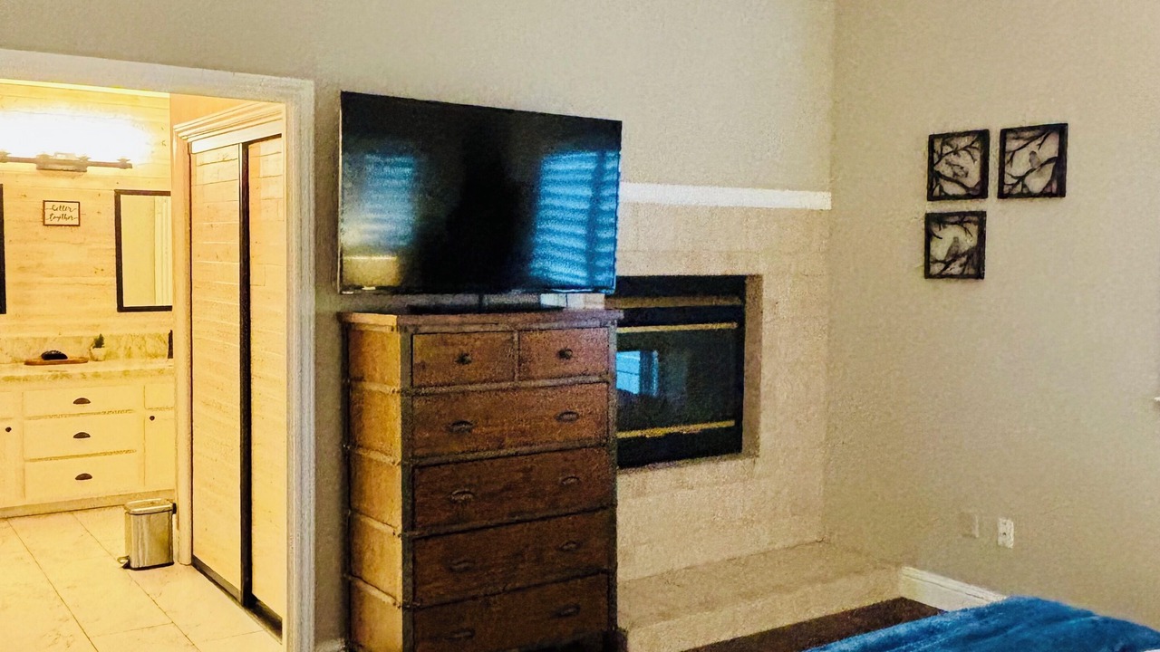 Photo of Bedroom in Pleasant Grove