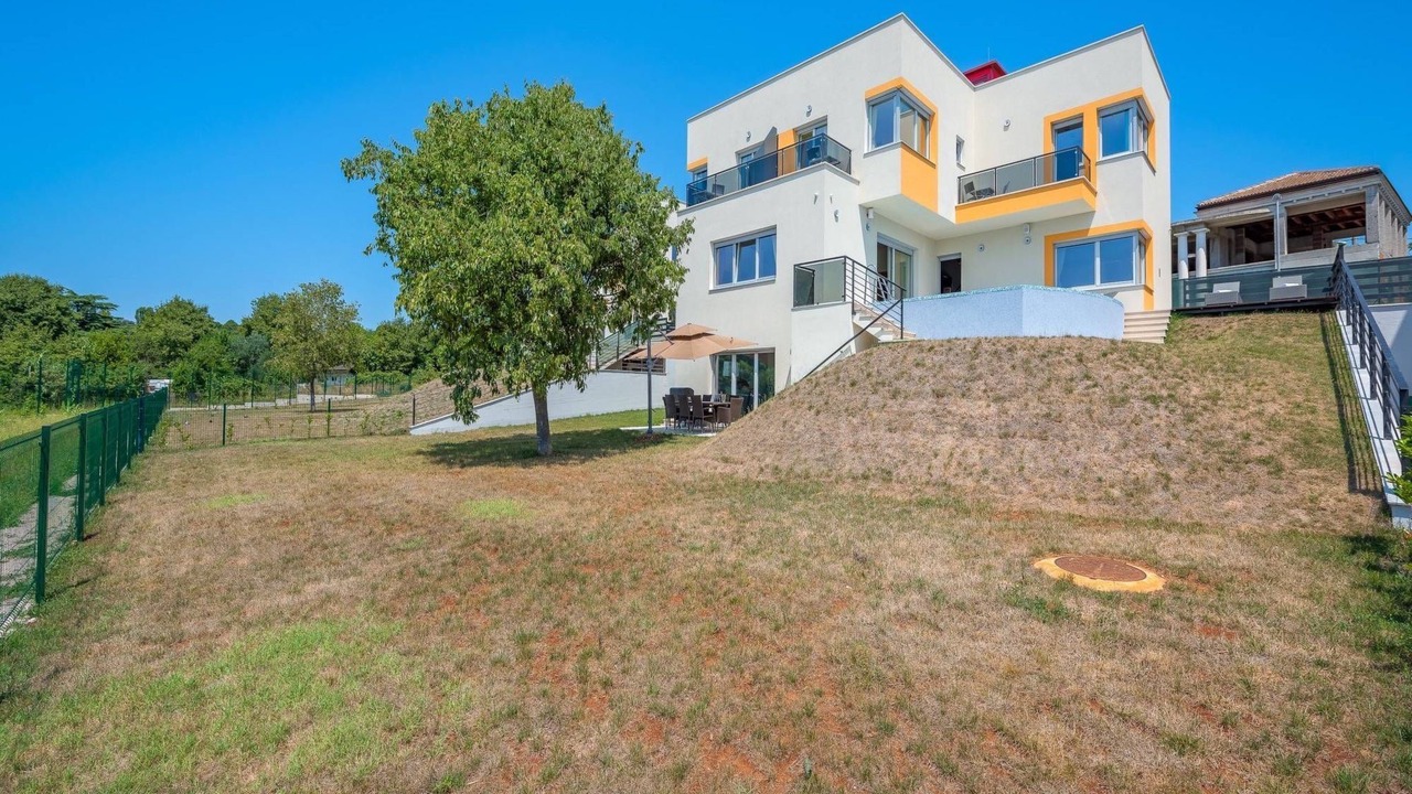 Photo of Outdoor in Pula