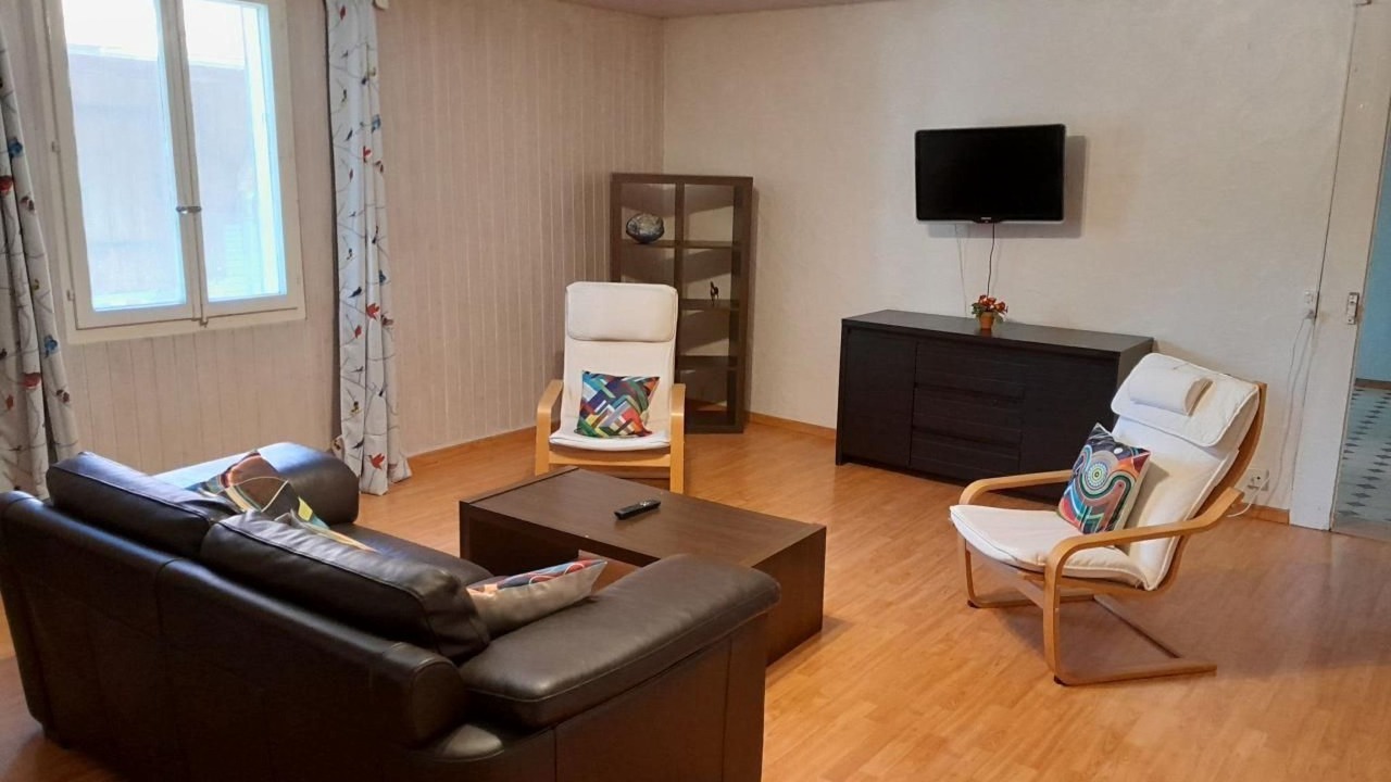 Photo of Livingroom in Luins