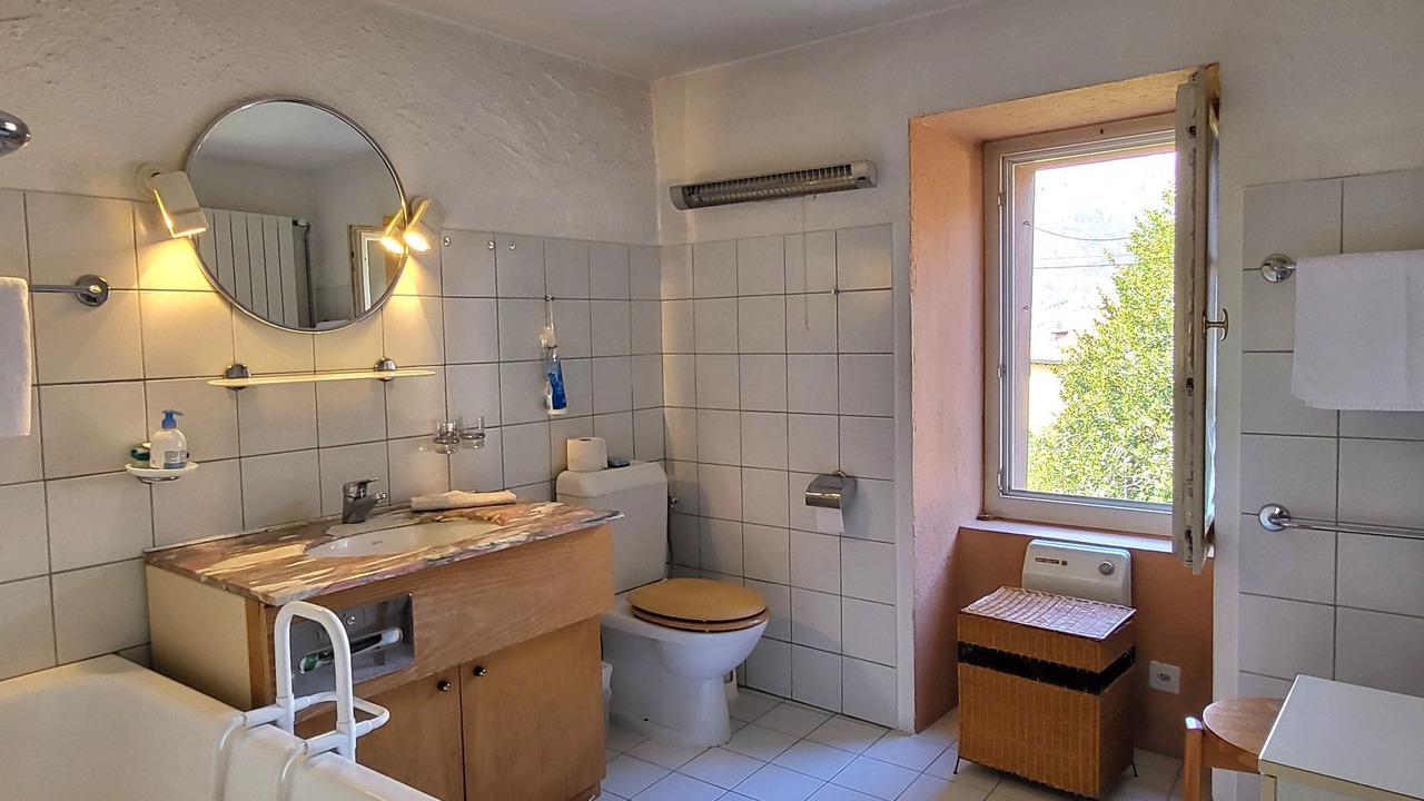 Photo of Bathroom in Aranno
