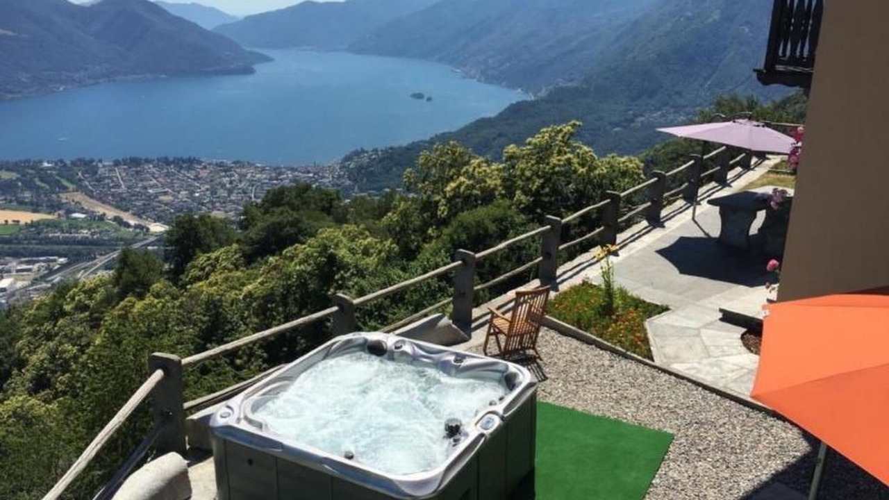 Photo of Patio Balcony in Orselina
