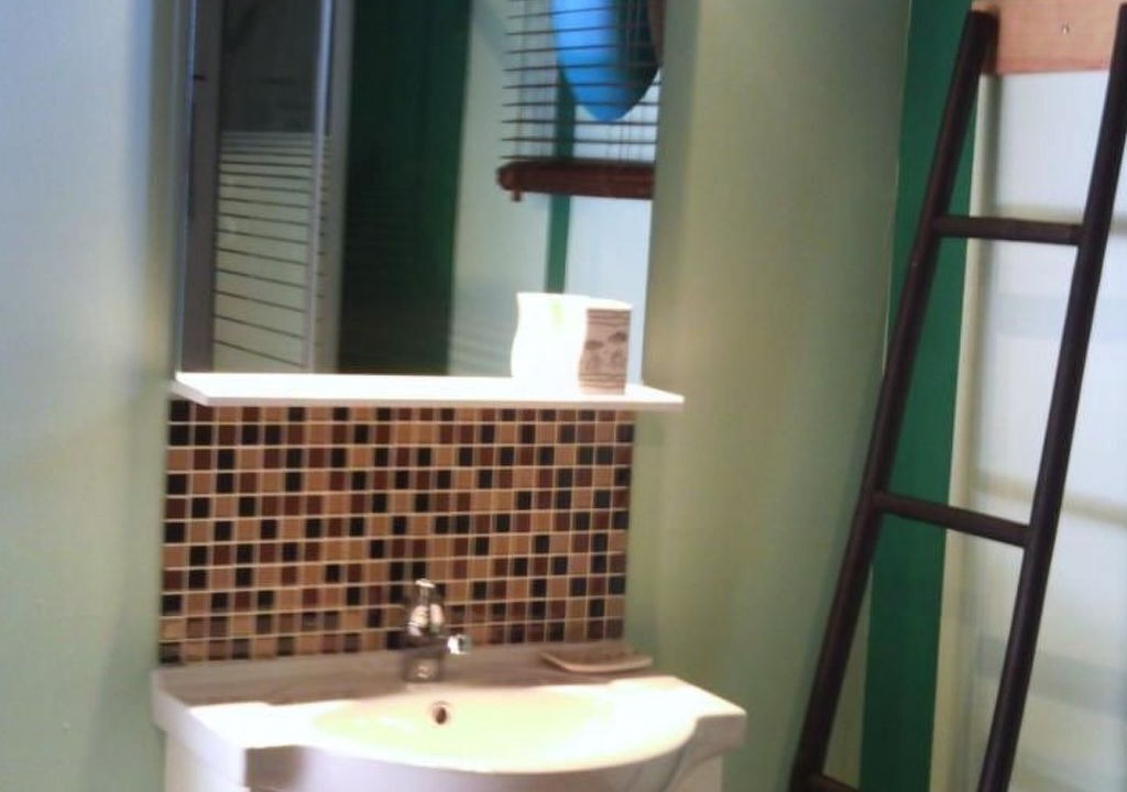 Photo of Bathroom in Oneux