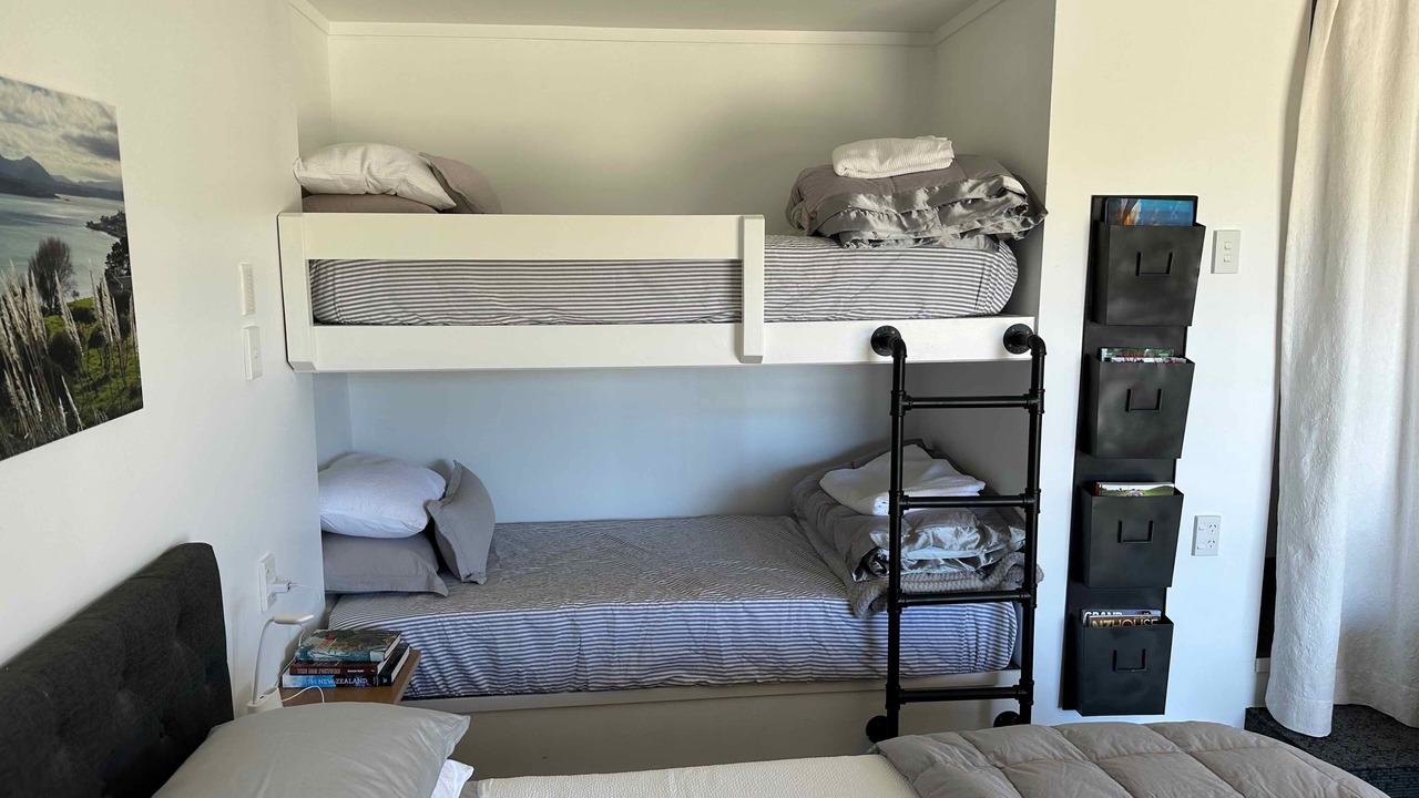 Photo of Bedroom in Omapere