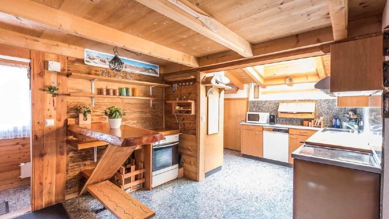 Photo of Kitchen in Lungern