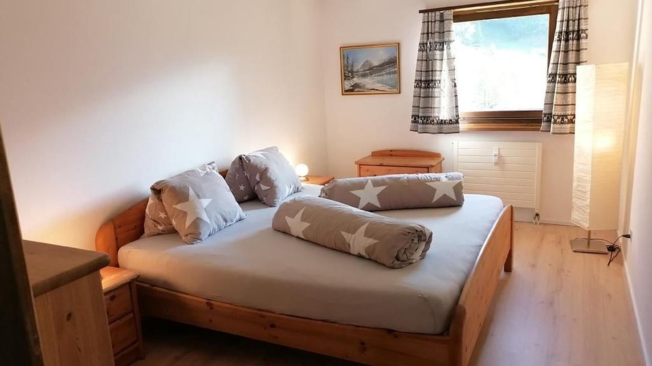 Photo of Bedroom in Tschierv
