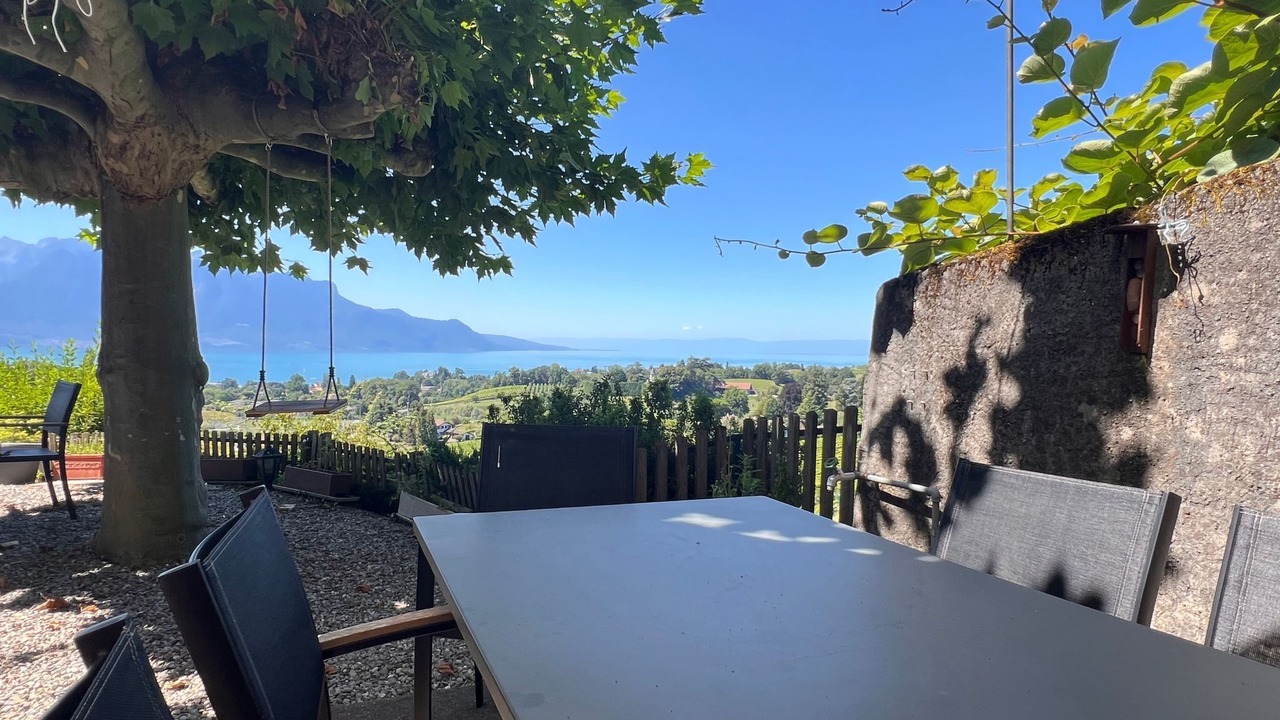 Photo of Others in Montreux