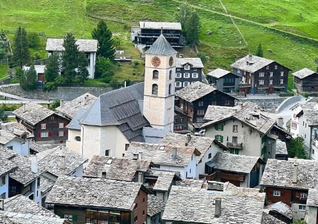 Photo of Others in Vals