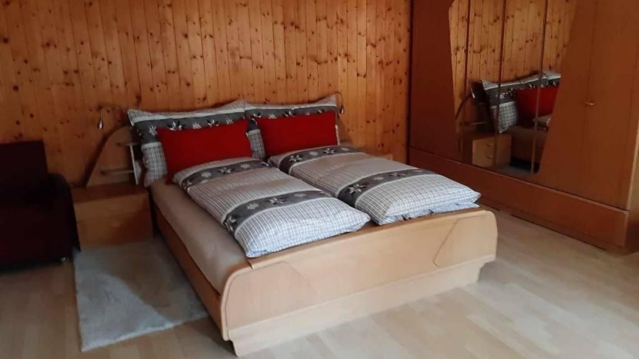 Photo of Others in Zweisimmen