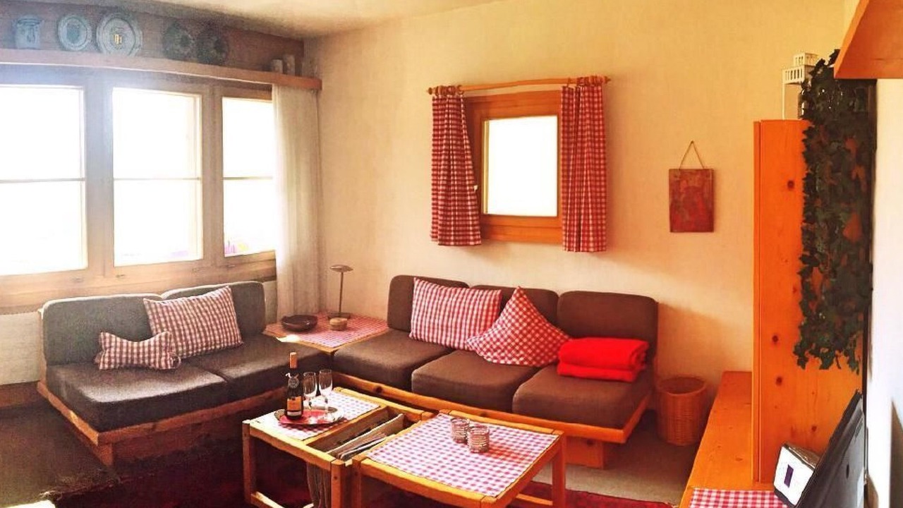Photo of Livingroom in Ardez