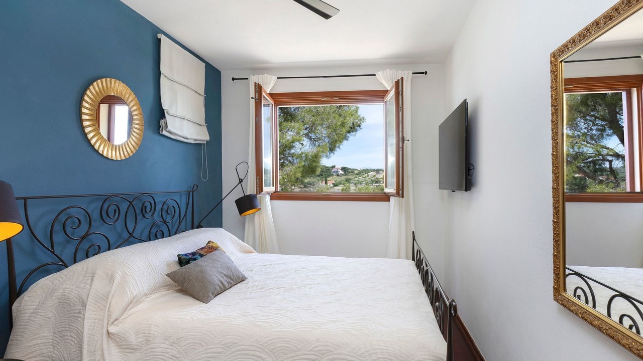Photo of Bedroom in Loviste