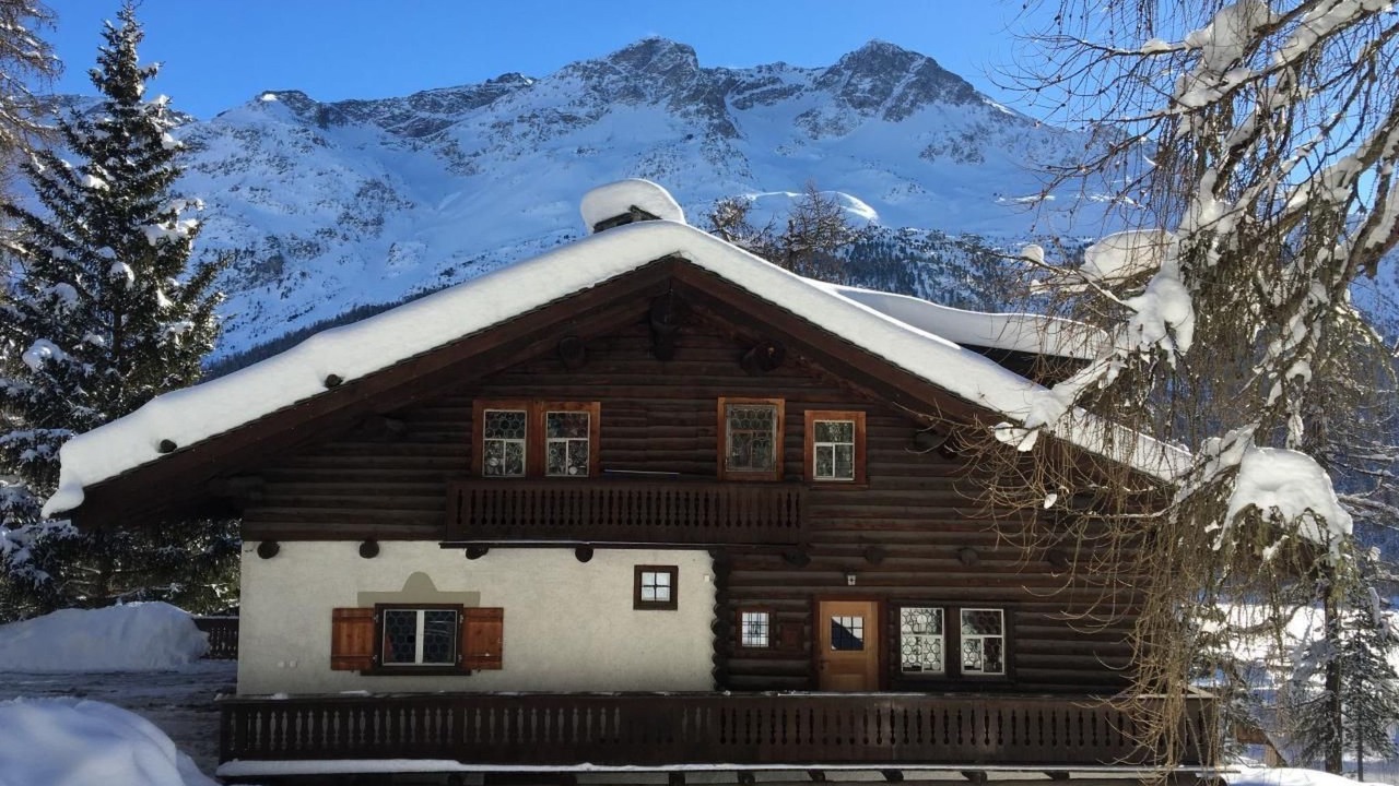 Photo of Outdoor in Champfer