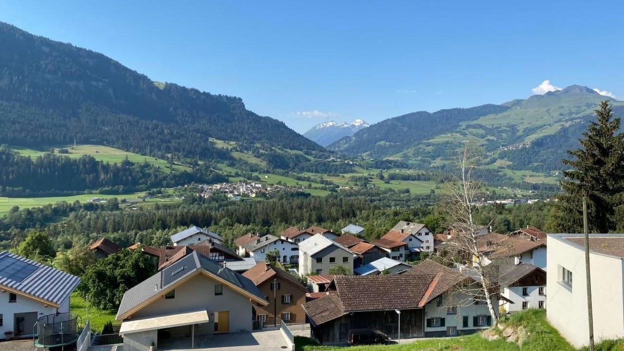 Photo of Outdoor in Schluein