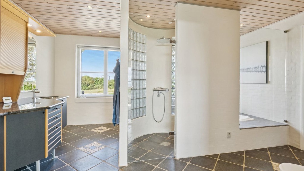 Photo of Bathroom in ster Assels