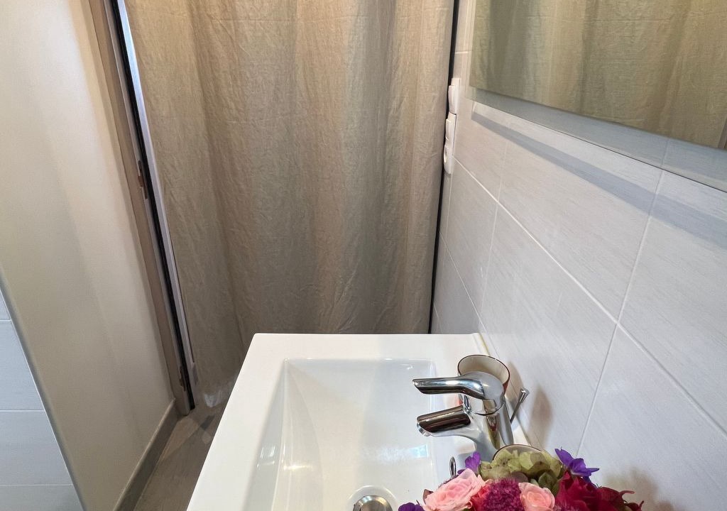 Photo of Bathroom in Landeda