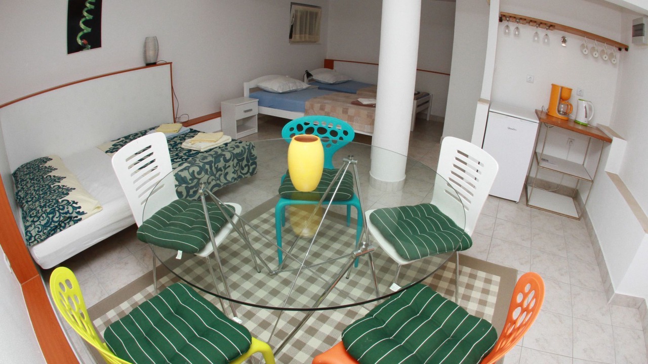 Photo of Bedroom in Grohote