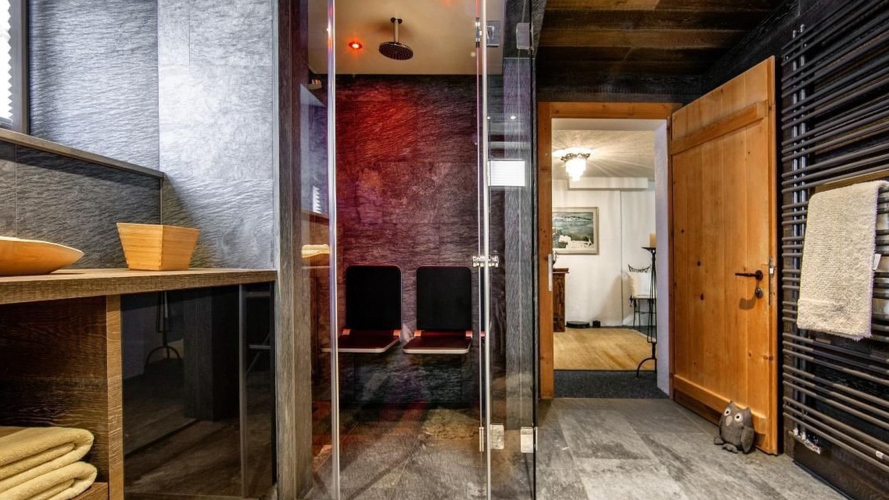 Photo of Bathroom in Arosa