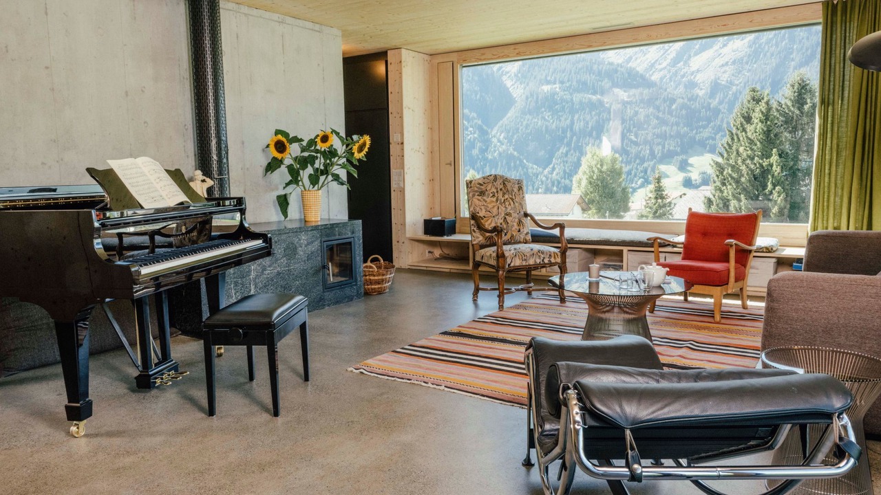 Photo of Livingroom in Lumnezia