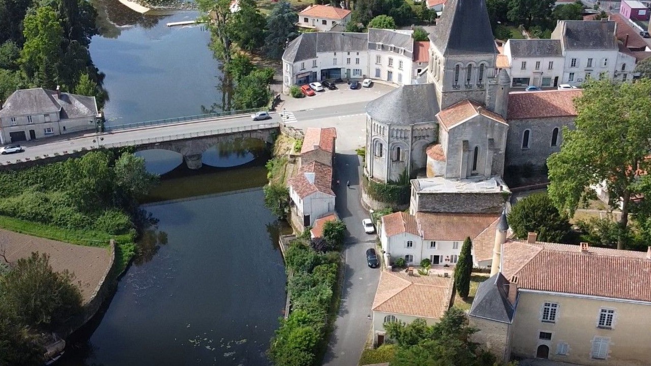Photo of Others in Mareuil-Sur-Lay-Dissais
