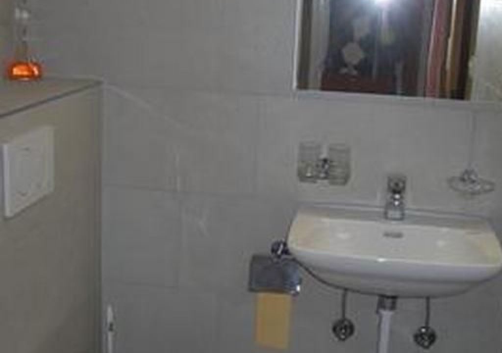 Photo of Bathroom in Vna