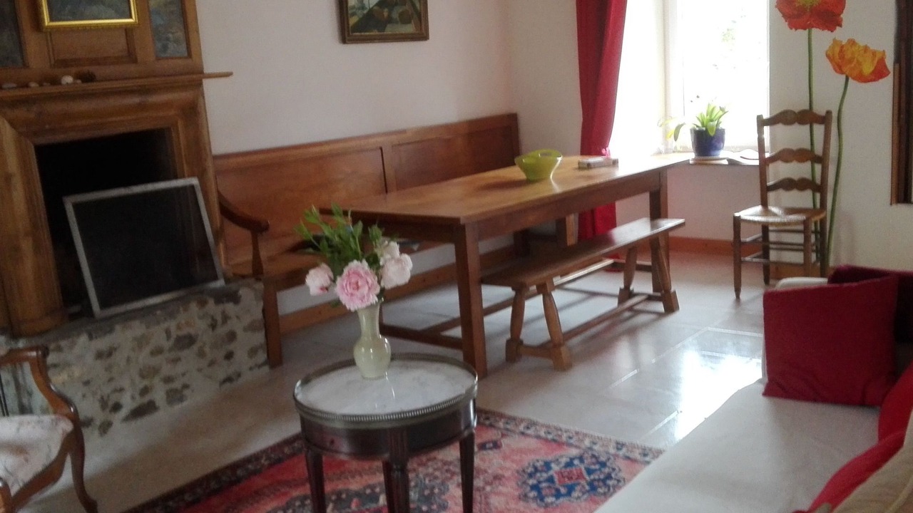 Photo of Livingroom in Heugueville-sur-Sienne