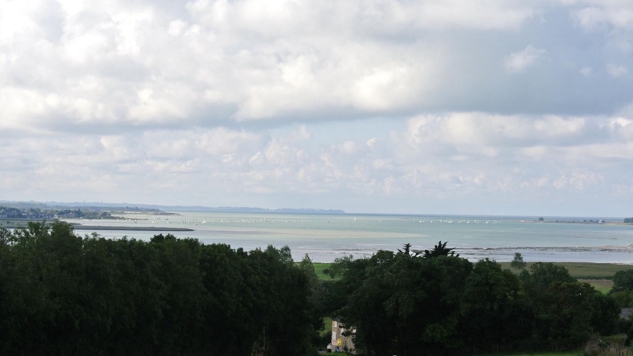 Photo of Others in Heugueville-sur-Sienne