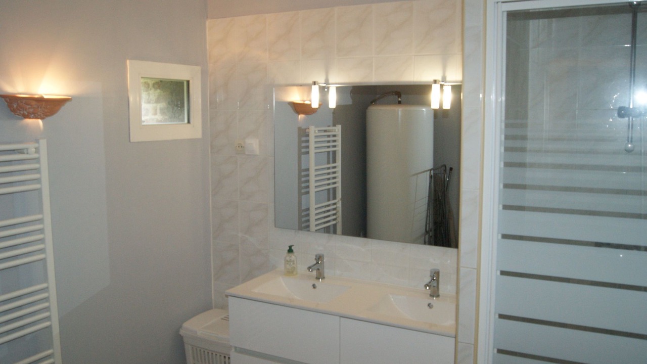 Photo of Bathroom in Bretteville-du-Grand Caux