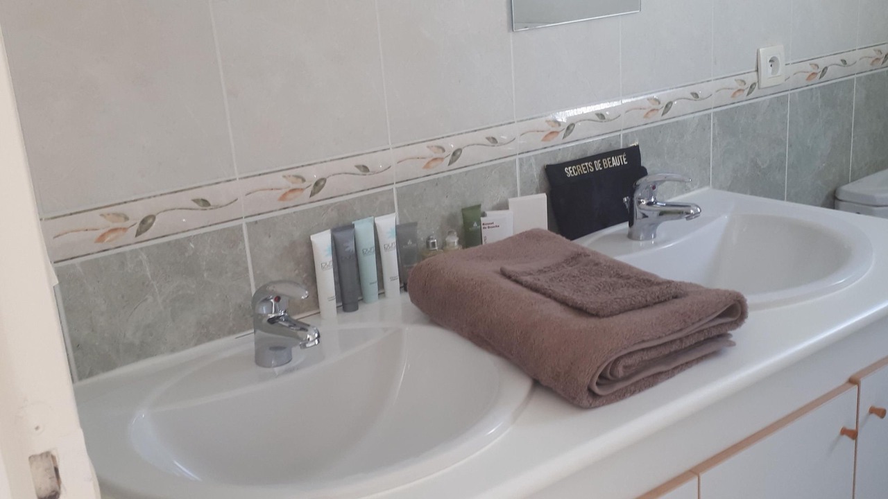Photo of Bathroom in Sens-de-Bretagne