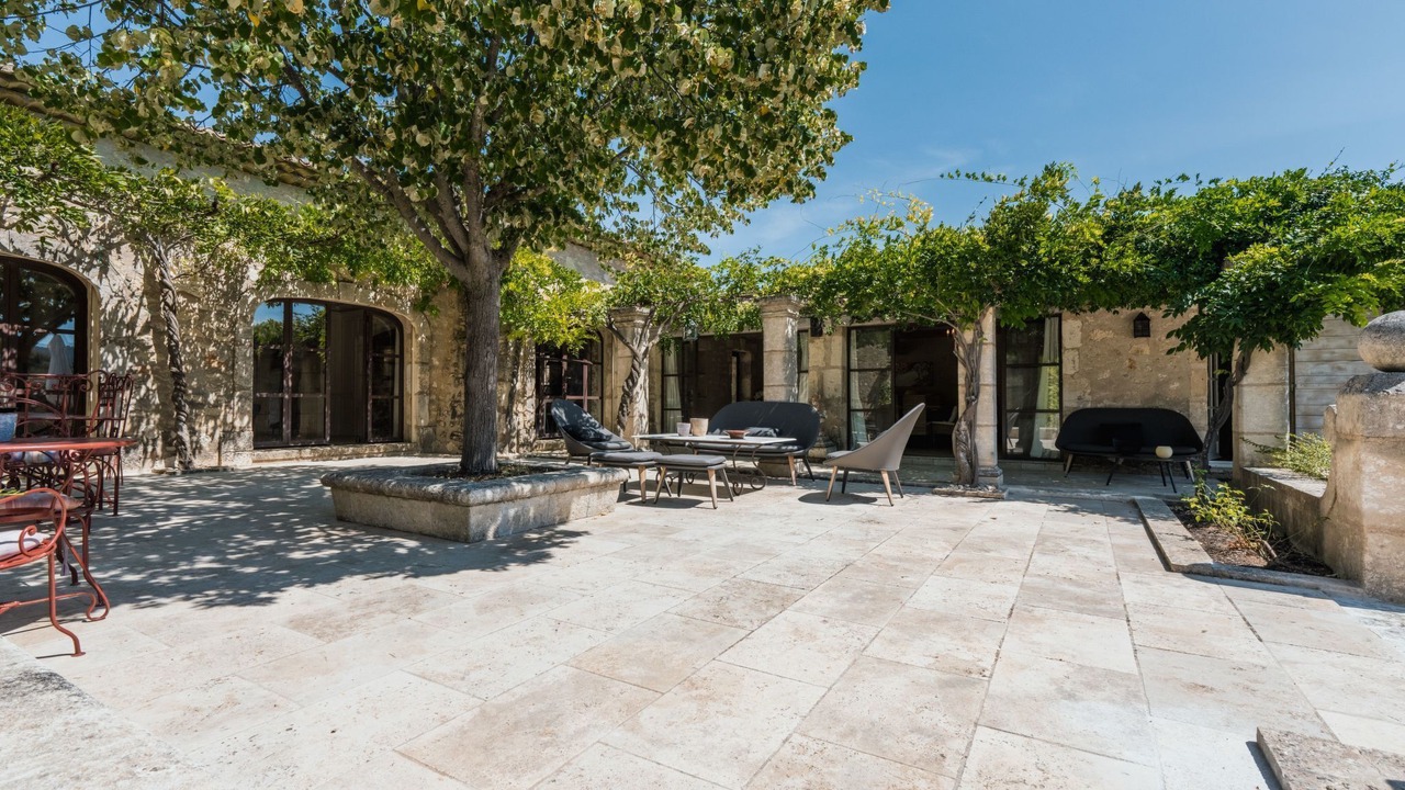 Photo of Others in Eygalieres