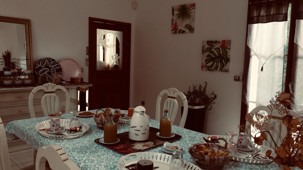Photo of Bedroom in Saint-Cyr-sur-Loire