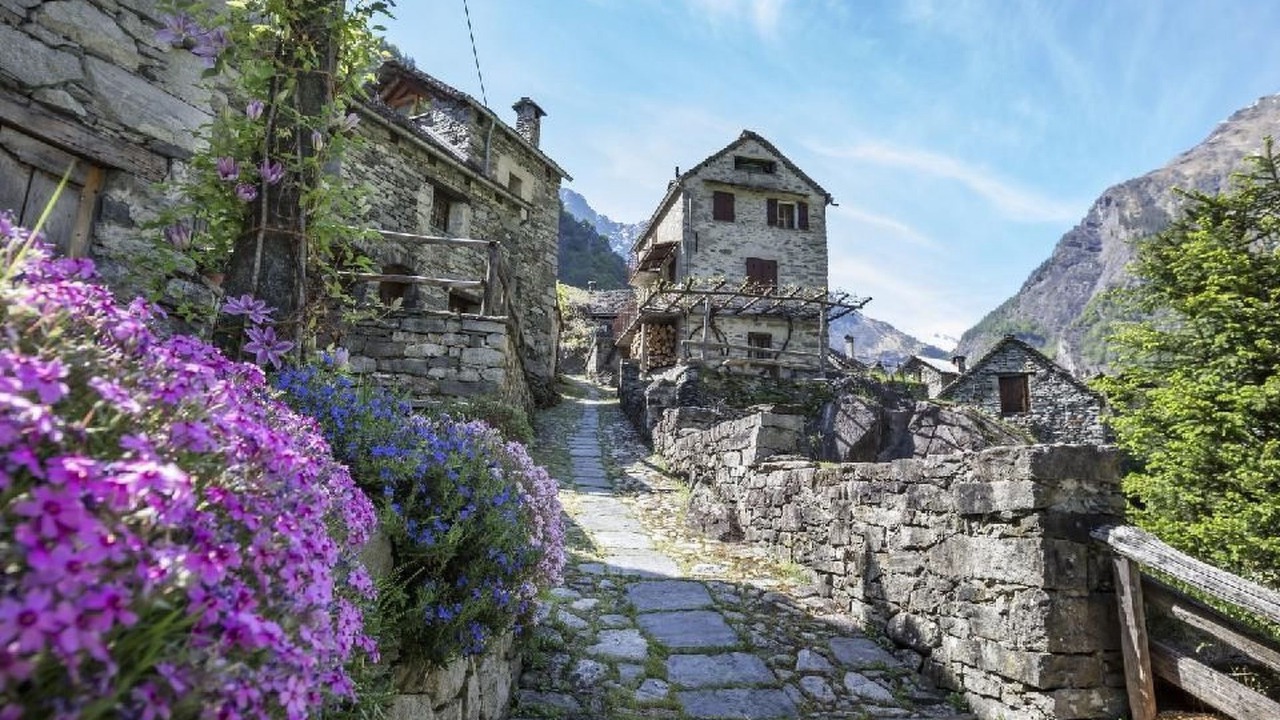 Photo of Others in Aurigeno
