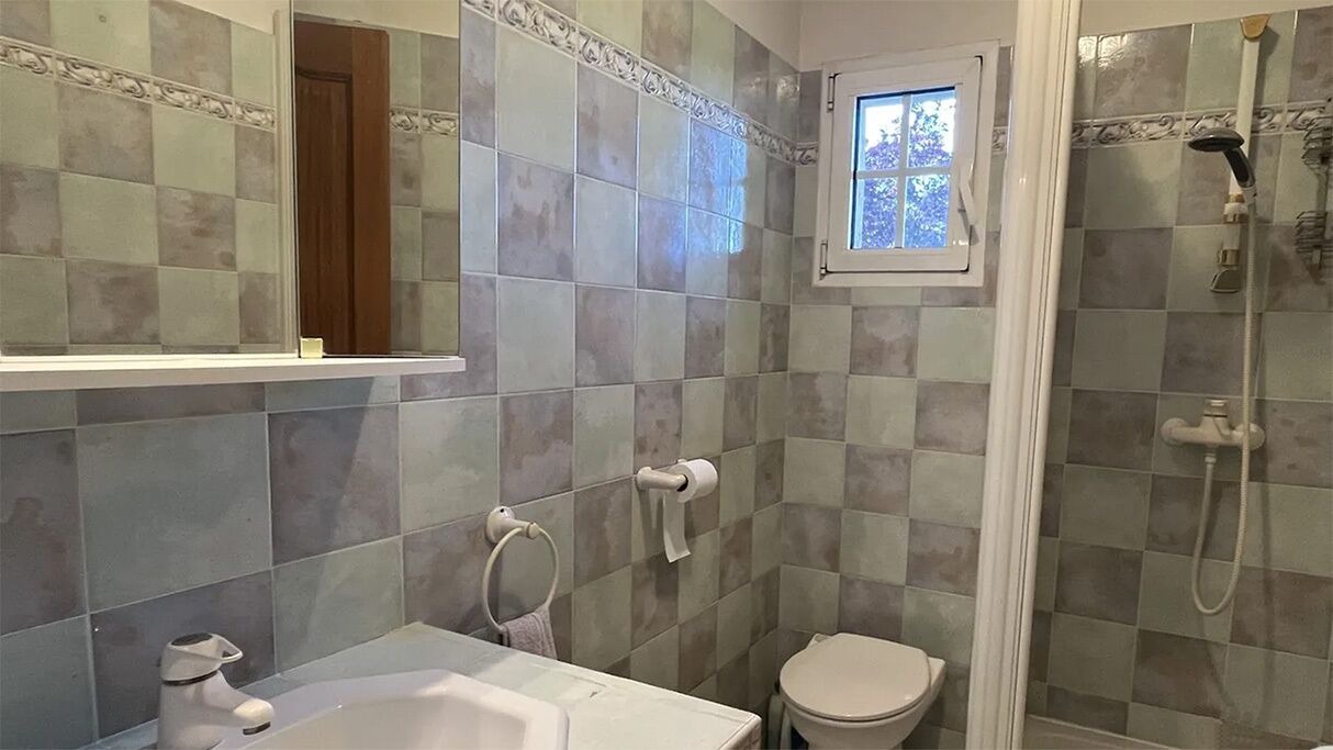 Photo of Bathroom in Dauphin