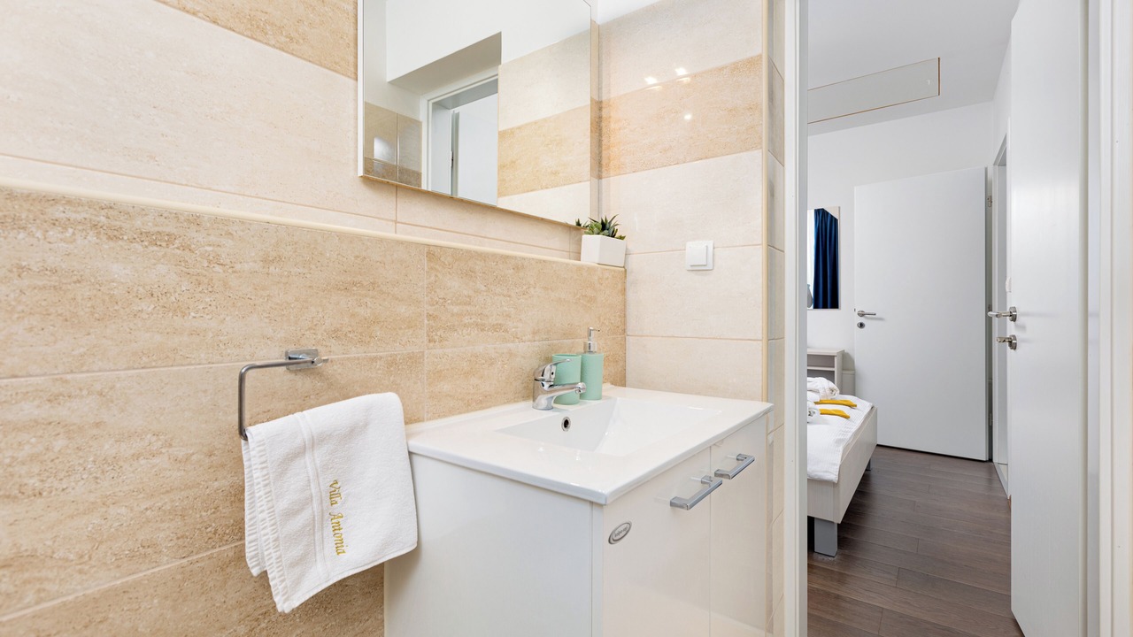 Photo of Bathroom in Kornic