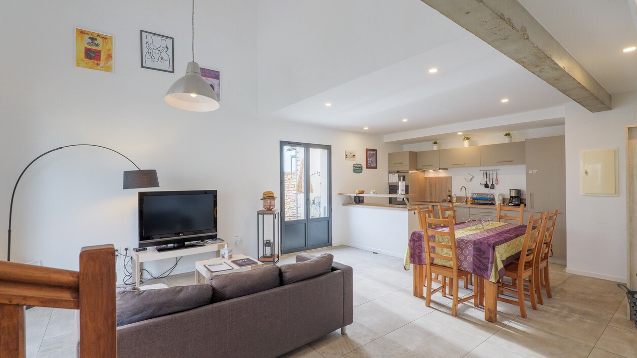 Photo of Livingroom in Aigueze