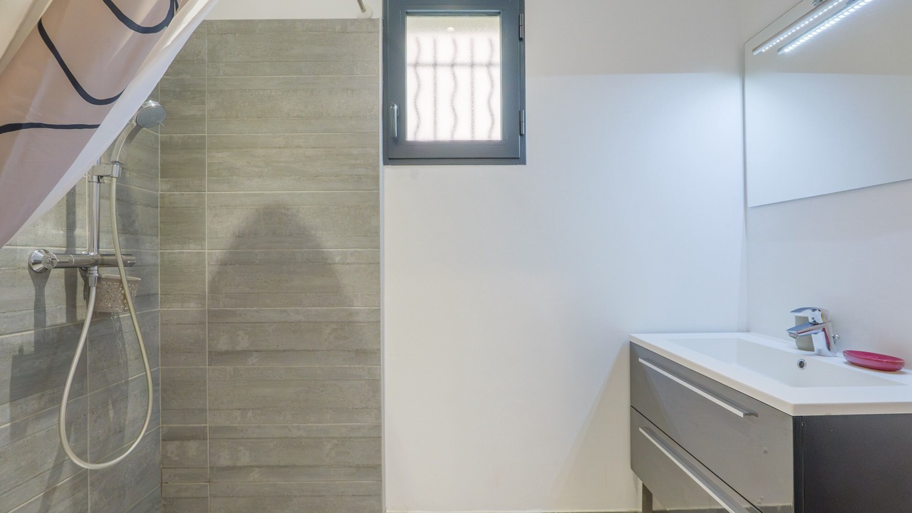 Photo of Bathroom in Aigueze