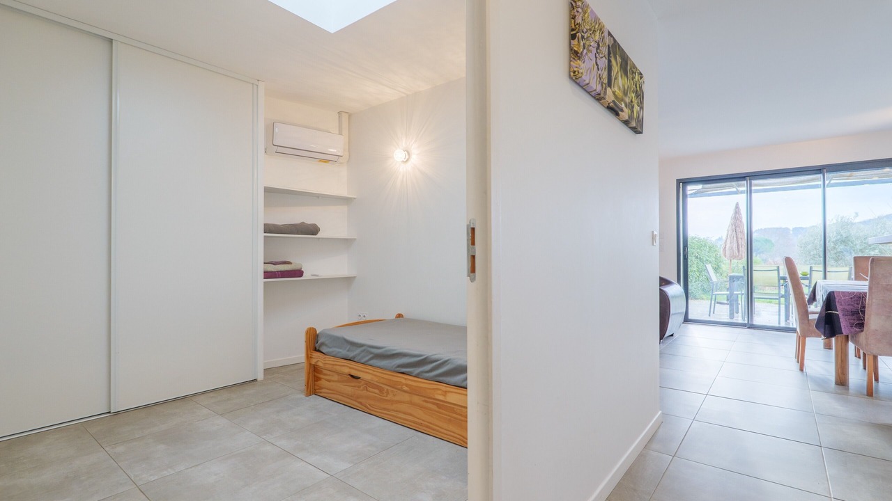 Photo of Bedroom in Aigueze