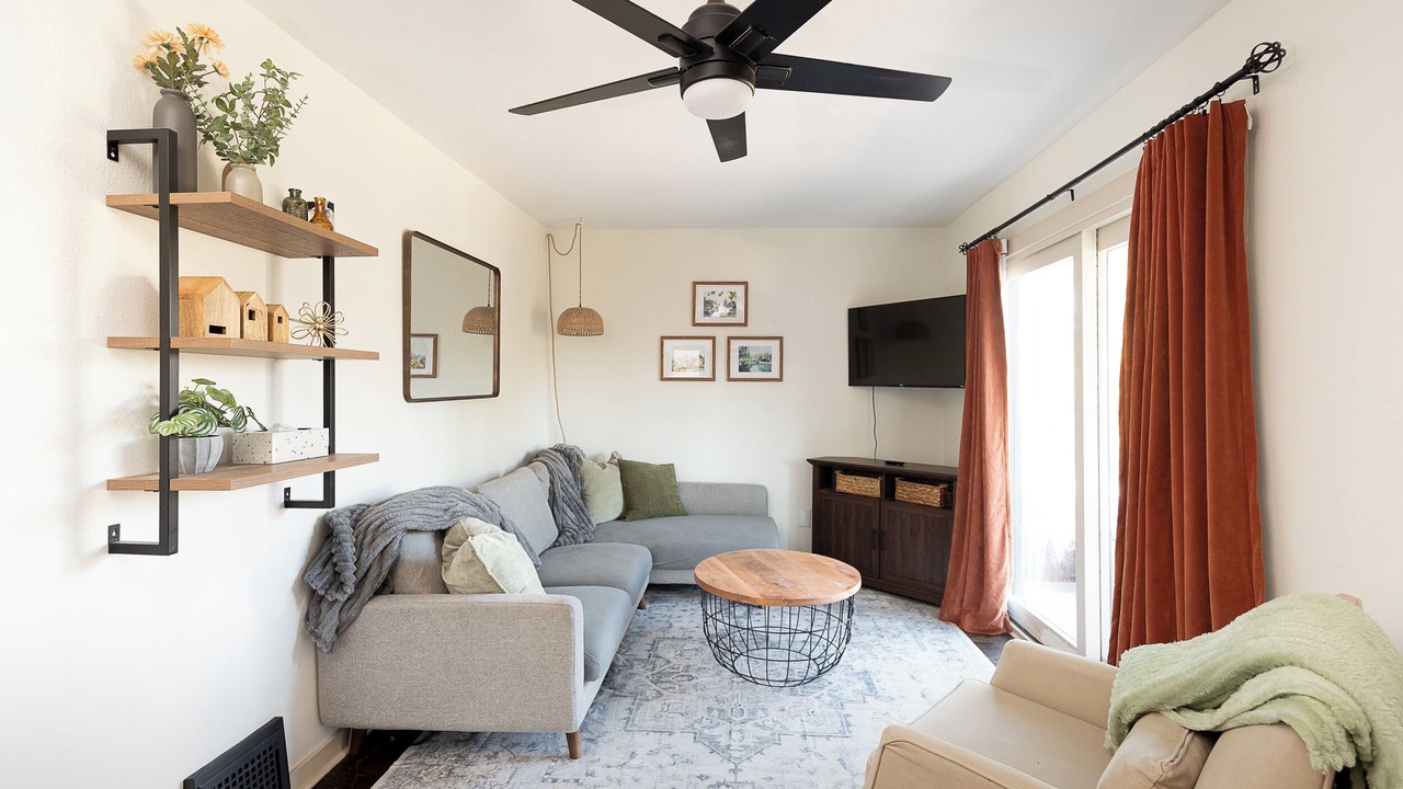 Photo of Bedroom in West Plaza