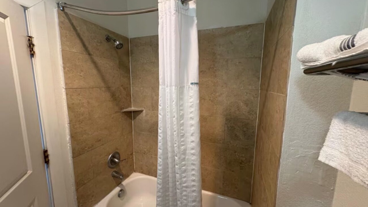 Photo of Bathroom in Gonzales