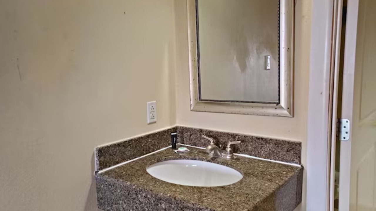Photo of Bathroom in Gonzales